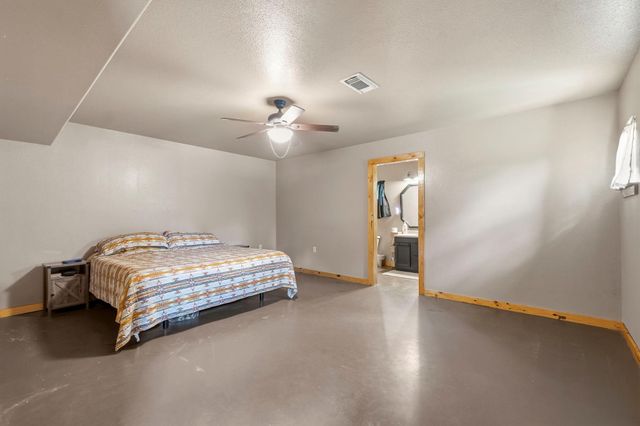 1239 Tony Peebles Road, Livingston, TX 77351