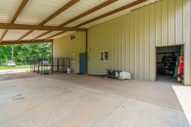 1239 Tony Peebles Road, Livingston, TX 77351