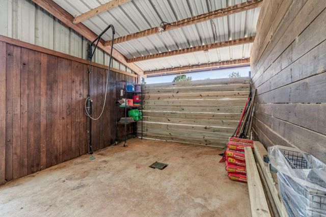 1239 Tony Peebles Road, Livingston, TX 77351