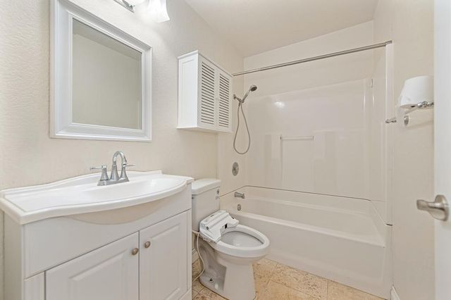 7657 Sunset Ave, Fair Oaks, CA 95628
