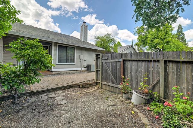 7657 Sunset Ave, Fair Oaks, CA 95628