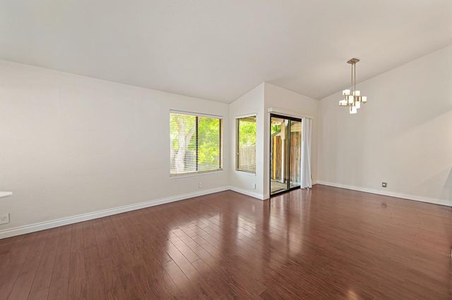 7657 Sunset Ave, Fair Oaks, CA 95628