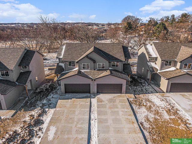 7162 N 79th Court, Omaha, NE 68122