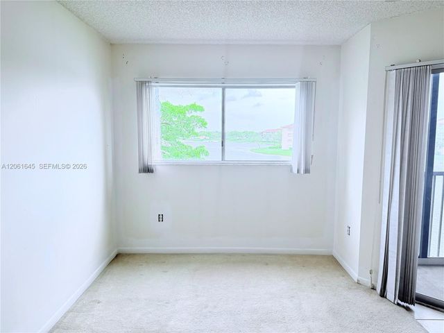 1201 SW 141st Avenue 302J, Pembroke Pines, FL 33027