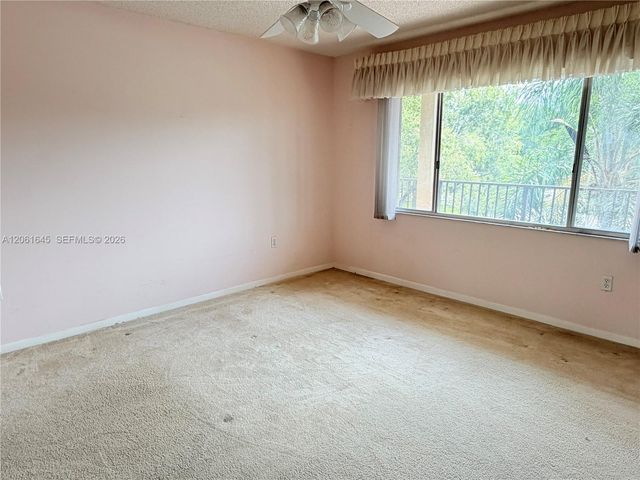 1201 SW 141st Avenue 302J, Pembroke Pines, FL 33027