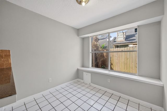 6426 Old Chatham Lane, Houston, TX 77035