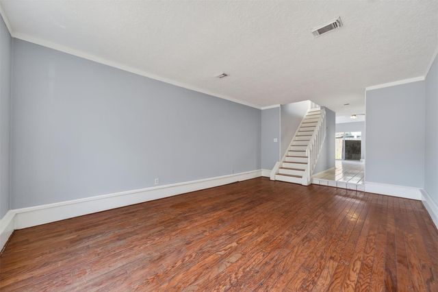 6426 Old Chatham Lane, Houston, TX 77035