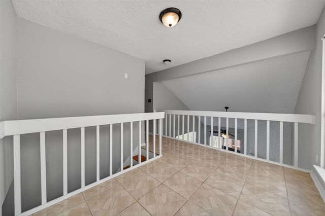 6426 Old Chatham Lane, Houston, TX 77035