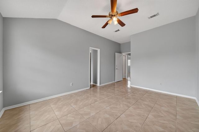 6426 Old Chatham Lane, Houston, TX 77035