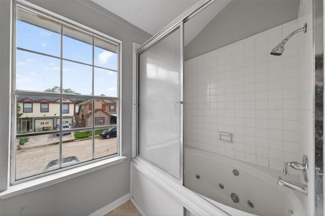 6426 Old Chatham Lane, Houston, TX 77035