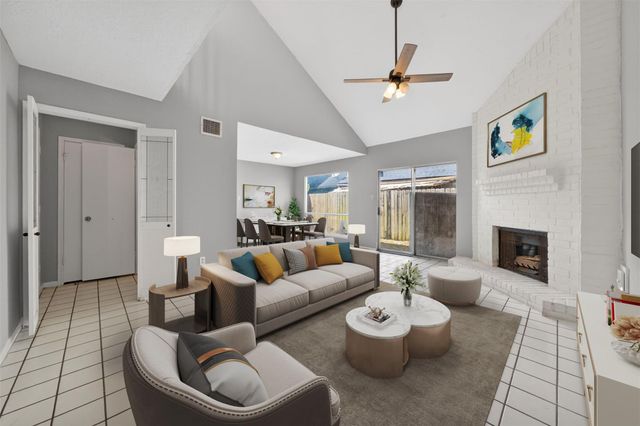 6426 Old Chatham Lane, Houston, TX 77035