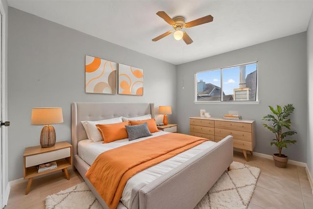 6426 Old Chatham Lane, Houston, TX 77035