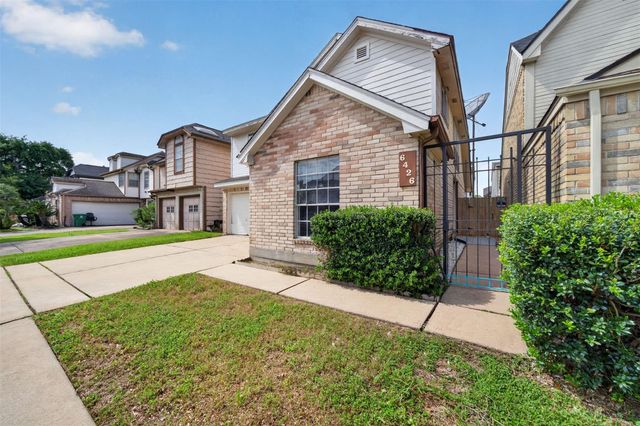 6426 Old Chatham Lane, Houston, TX 77035
