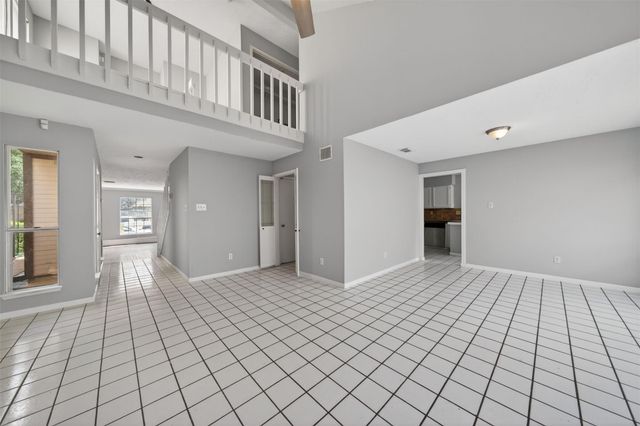 6426 Old Chatham Lane, Houston, TX 77035