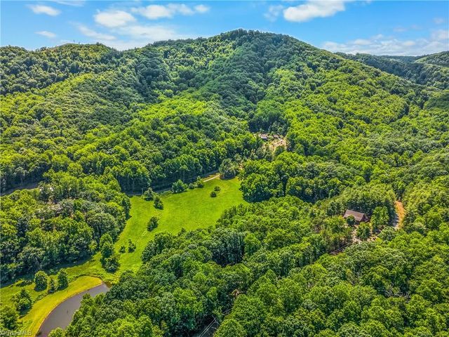 167 Jonathan Drive, Lowgap, NC 27024
