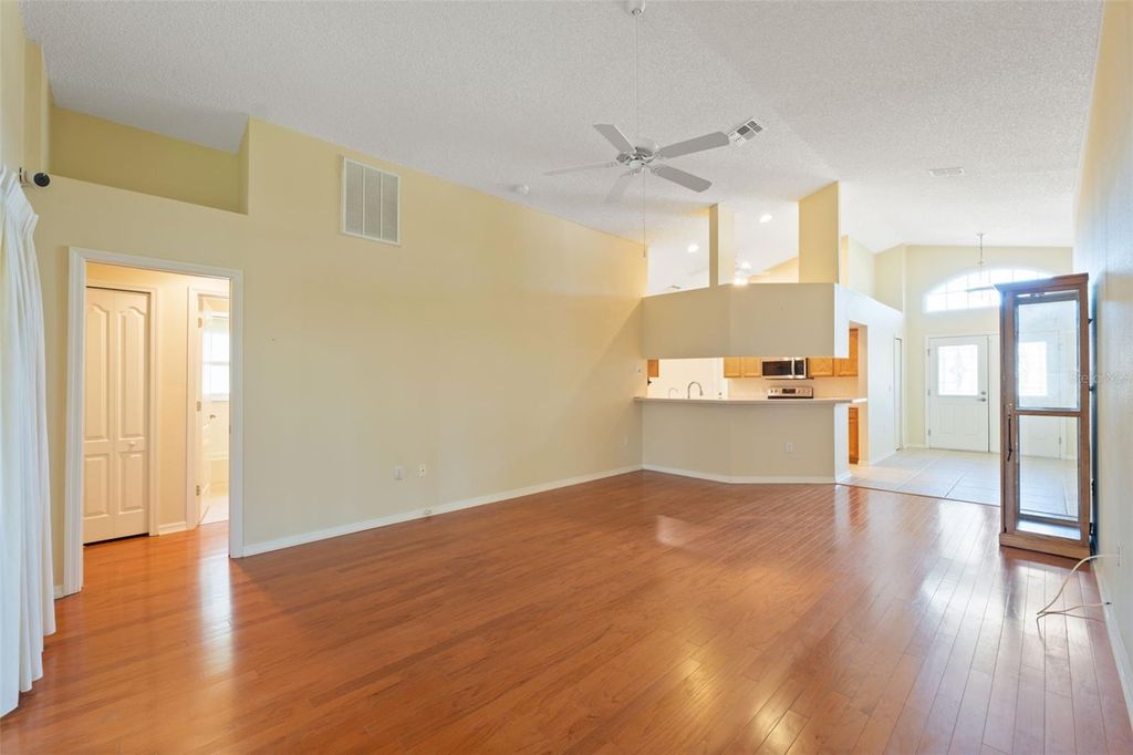 Image 13 of property listing at 283 QUANE AVENUE, Spring Hill, FL 34609