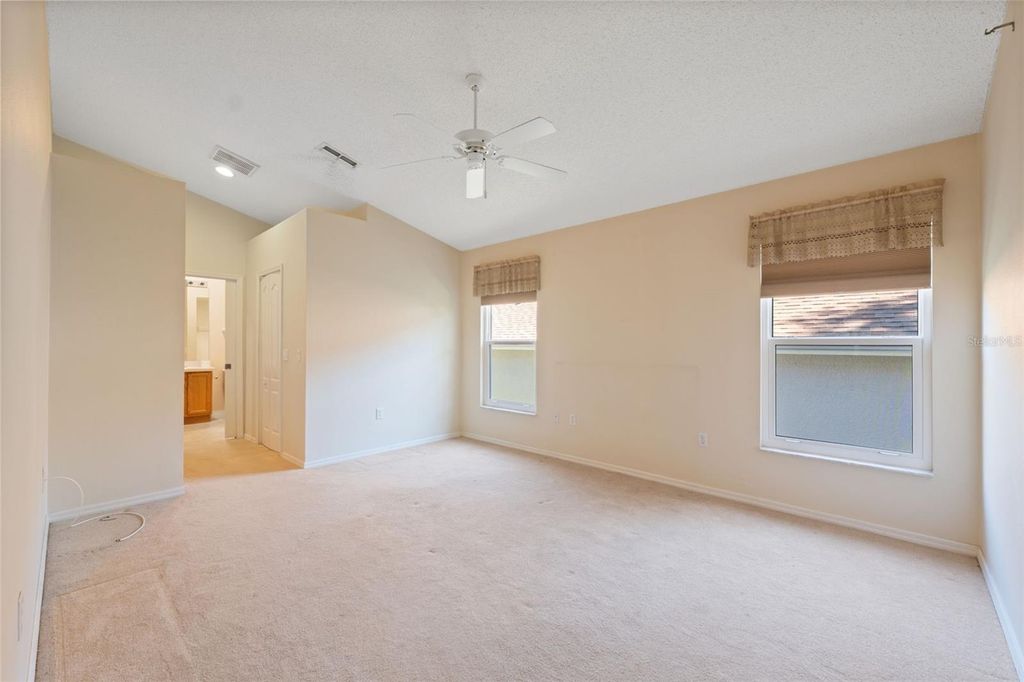 Image 17 of property listing at 283 QUANE AVENUE, Spring Hill, FL 34609