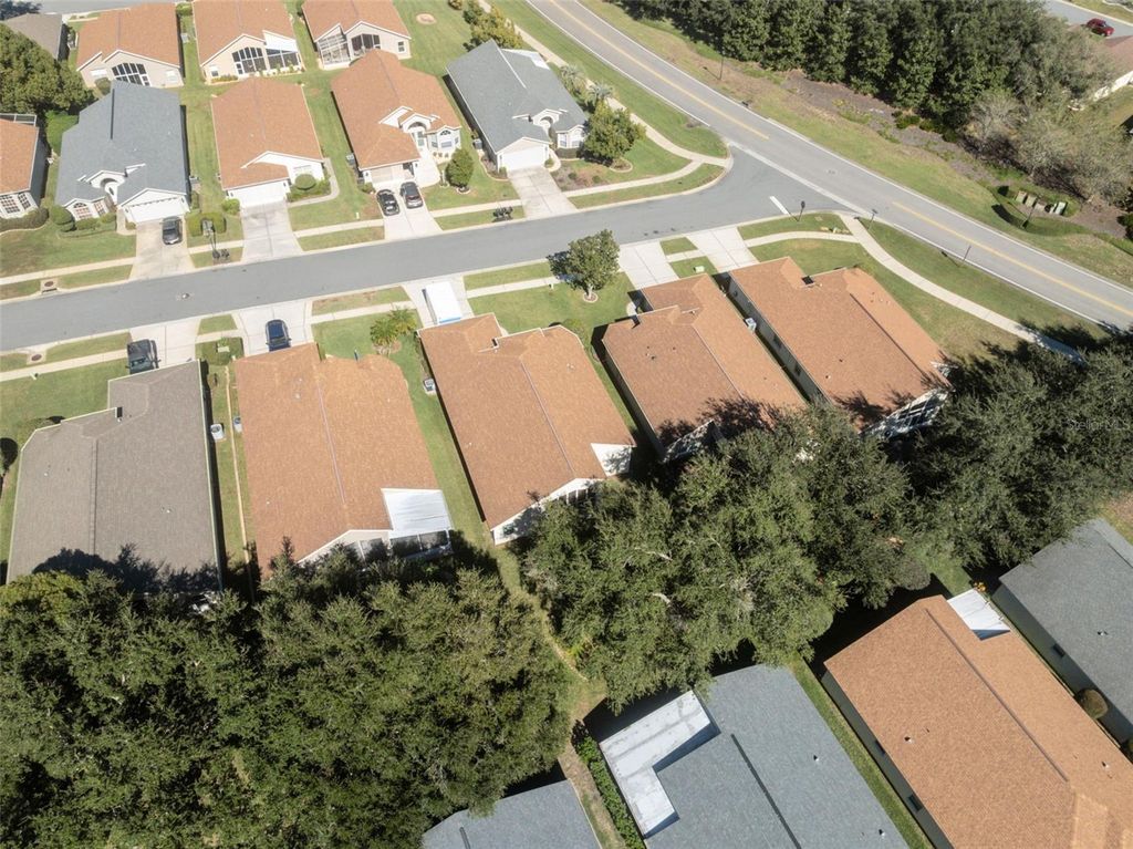 Image 35 of property listing at 283 QUANE AVENUE, Spring Hill, FL 34609