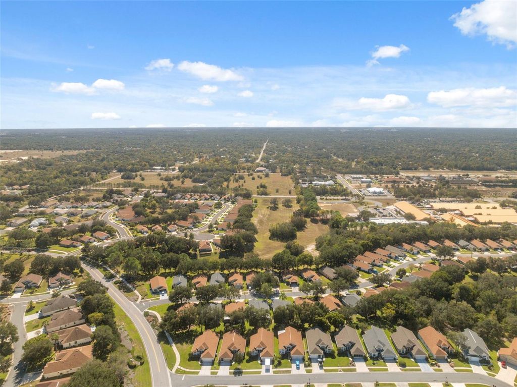 Image 41 of property listing at 283 QUANE AVENUE, Spring Hill, FL 34609