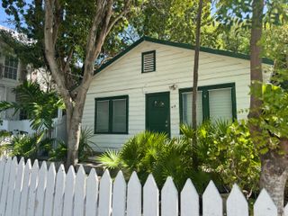 418 Olivia Street, Key West, FL 33040