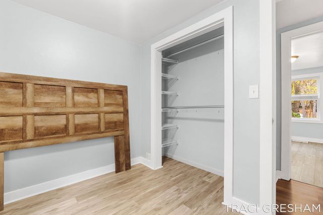 2865 Vandenberg Road, Muskegon, MI 49444