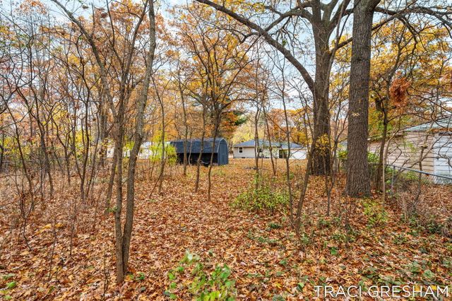 2865 Vandenberg Road, Muskegon, MI 49444