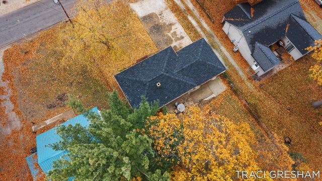 2865 Vandenberg Road, Muskegon, MI 49444