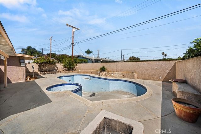 440 N Durrell Avenue, Azusa, CA 91702