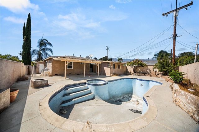 440 N Durrell Avenue, Azusa, CA 91702