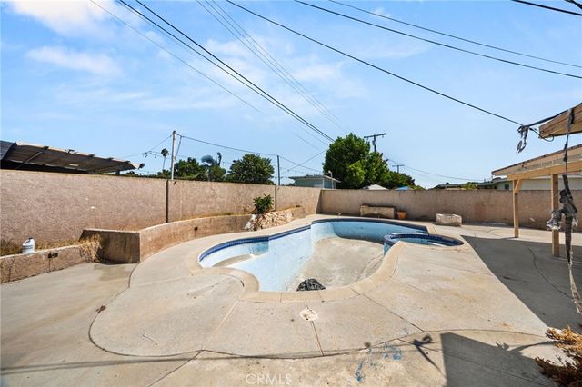 440 N Durrell Avenue, Azusa, CA 91702