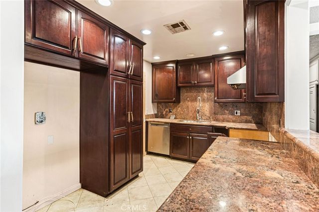 440 N Durrell Avenue, Azusa, CA 91702