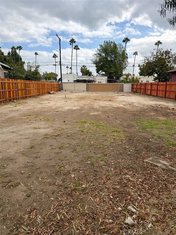 618 N Zeyn, Anaheim, CA 92805 — exterior