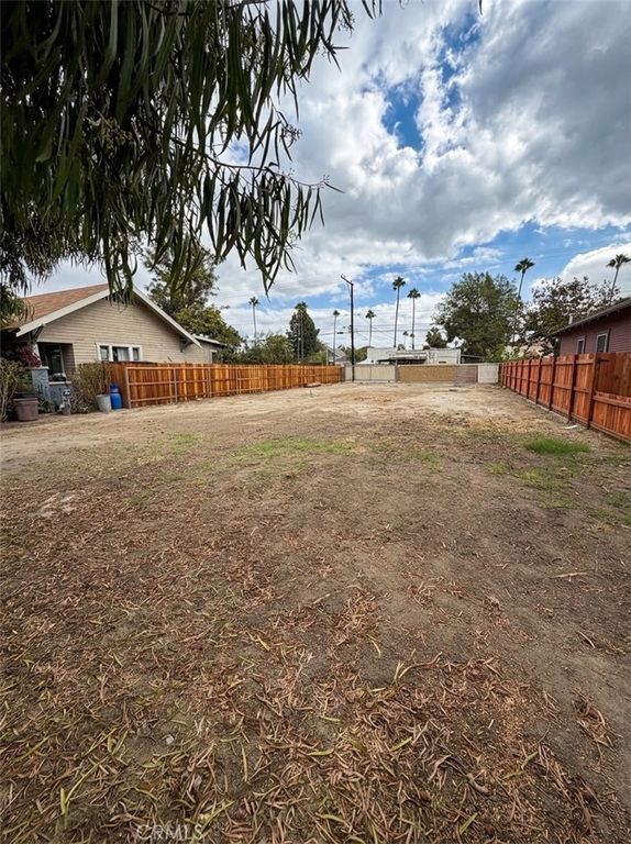 618 N Zeyn, Anaheim, CA 92805 — photo 2