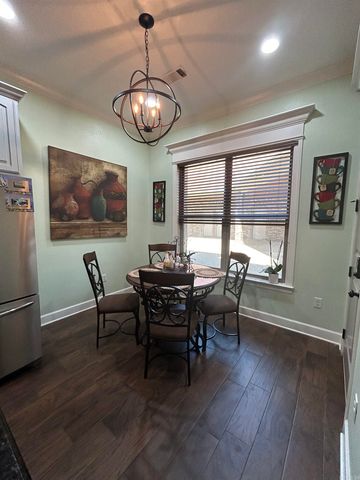 23 whispering Drive, Alexander, AR 72002