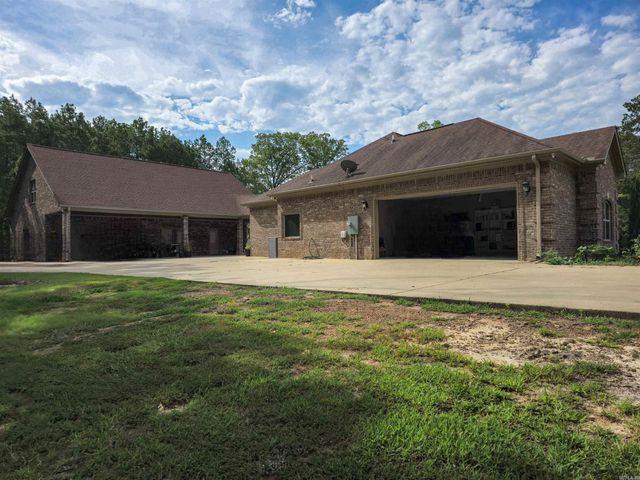 23 whispering Drive, Alexander, AR 72002