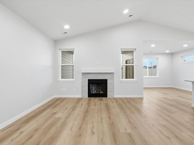 18118 E Barclay Ct, Spokane Valley, WA 99016