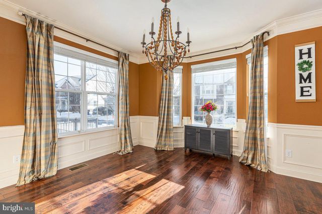 42134 AUTUMN RAIN CIR, Brambleton, VA 20148