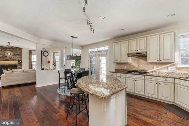 42134 AUTUMN RAIN CIR, Brambleton, VA 20148