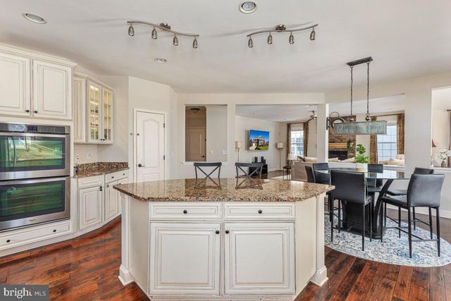 42134 AUTUMN RAIN CIR, Brambleton, VA 20148