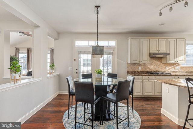 42134 AUTUMN RAIN CIR, Brambleton, VA 20148