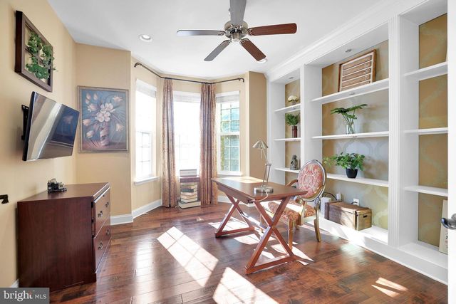 42134 AUTUMN RAIN CIR, Brambleton, VA 20148