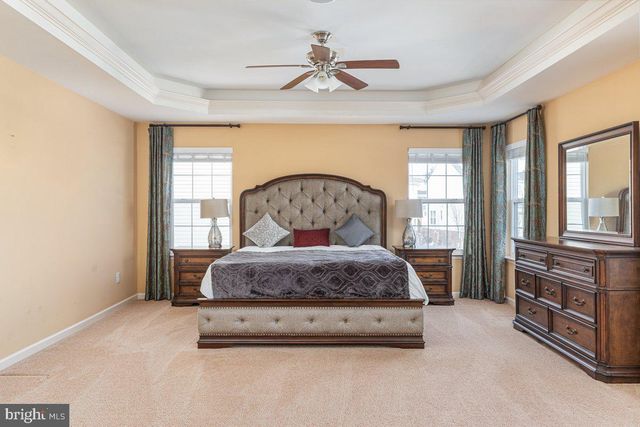 42134 AUTUMN RAIN CIR, Brambleton, VA 20148