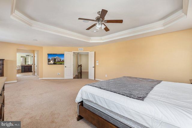 42134 AUTUMN RAIN CIR, Brambleton, VA 20148