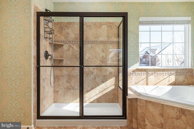 42134 AUTUMN RAIN CIR, Brambleton, VA 20148