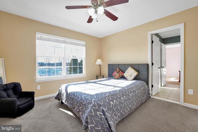 42134 AUTUMN RAIN CIR, Brambleton, VA 20148