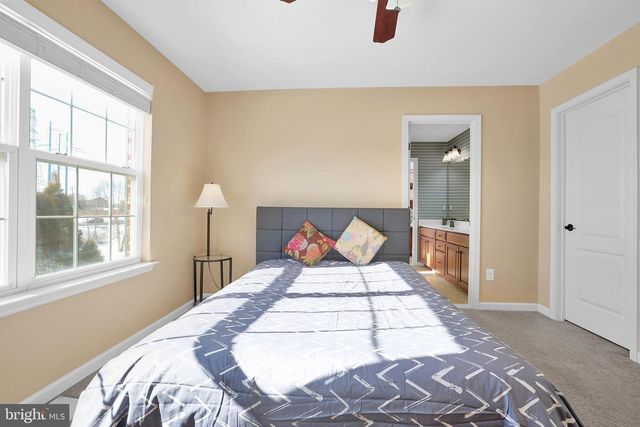 42134 AUTUMN RAIN CIR, Brambleton, VA 20148