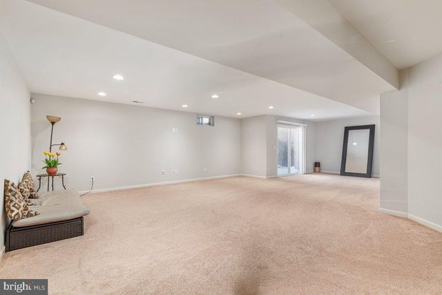 42134 AUTUMN RAIN CIR, Brambleton, VA 20148