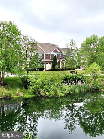 42134 AUTUMN RAIN CIR, Brambleton, VA 20148