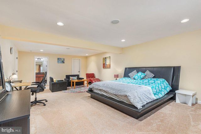 42134 AUTUMN RAIN CIR, Brambleton, VA 20148