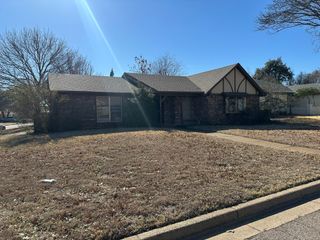 7294 Church Park Drive, Fort Worth, TX 76133